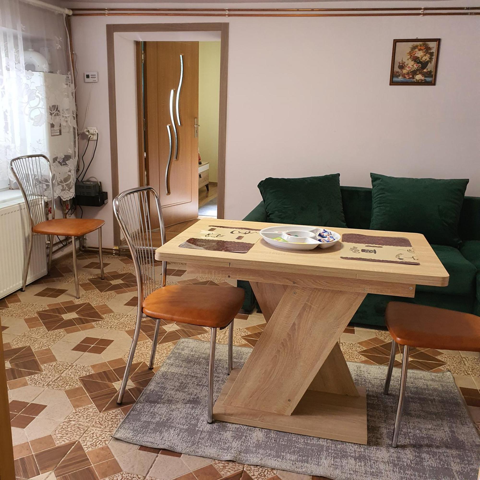 Carissa House Lägenhet Braşov Exteriör bild